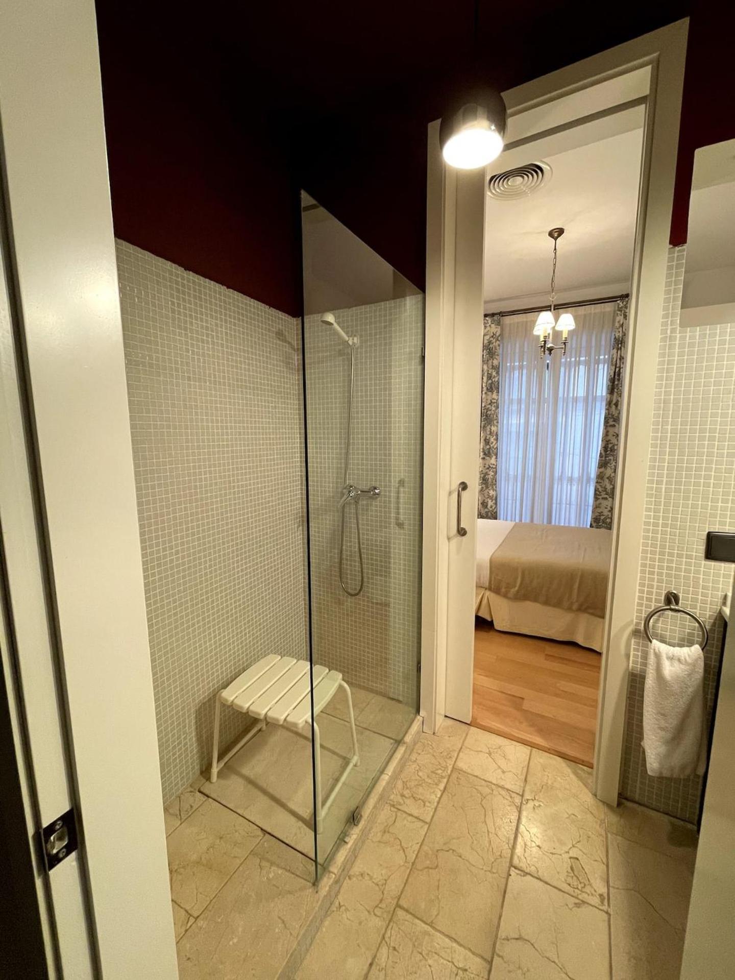 Komodo Sierpes: Bright & Classy Central Apartment Севилья Экстерьер фото